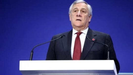 Tajani: Marrëveshja e Shqipërisë për emigrantët respekton rregullat e BE-së          