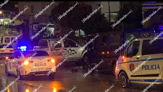 Furgoni i Linjës Sarandë-Metoq përplaset me një makinë, disa pasagjerë të plagosur
