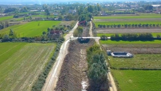 Pastrohet kanali kullues në fshatin Sheqishtë, shërben për 250 ha tokë bujqësore