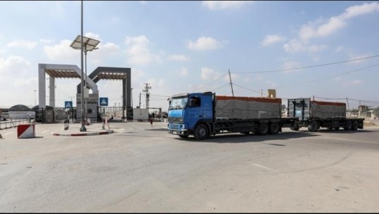 Egjipti: Pika kufitare Rafah është e hapur, Izraeli pengon hyrjen e ndihmave