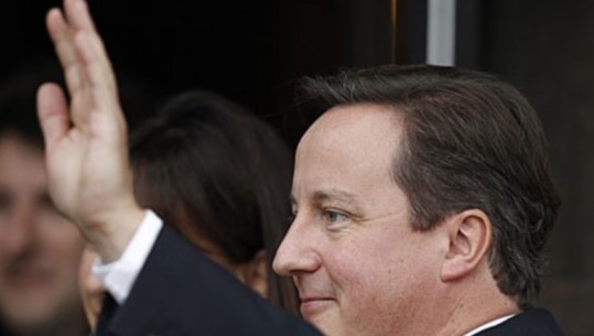 Cameron: Britania do të vazhdojë të mbështesë Ukrainën dhe OSBE-në
