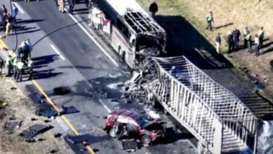 VIDEO/ Aksident i tmerrshëm në SHBA, kamioni përplaset me autobusin me studentë, 3 viktima dhe 18 të plagosur