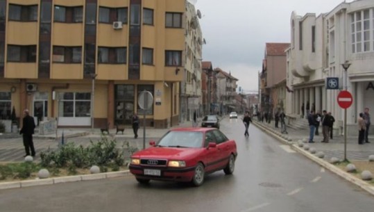 Shqiptarët 'e fshirë' në jug të Serbisë i drejtohen Gjykatës Kushtetuese