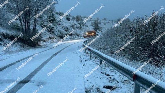 VIDEO/Reshjet e para të dëborës në Korçë, zbardhet pika turistike e Dardhës
