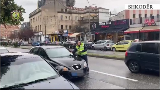 Tejkalim shpejtësie dhe parakalime të gabuara, ‘Rrugorja’ në Shkodër gjobit mbi 1900 shoferë! 2 në pranga dhe 10 nën hetim