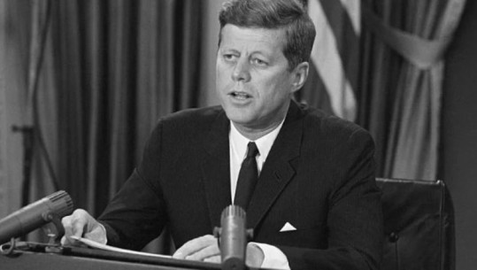 Sot shënohen 60 vite nga vrasja e presidentit amerikan John F. Kennedy