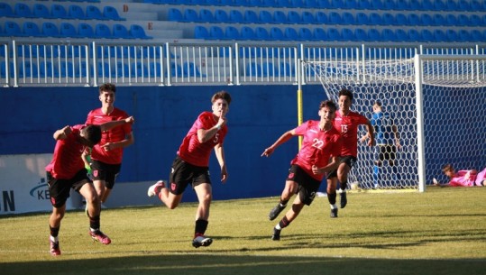 Fitorja e parë në tre ndeshjes, Kombëtarja U-17 mund Malin e Zi! E mbyllim në vendin e tretë