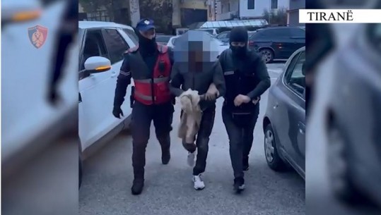 Shpërndanin drogë në rrugët e Tiranës, arrestohen 3 të rinjtë, u gjenden 310 doza kokainë gati për shitje (EMRAT)