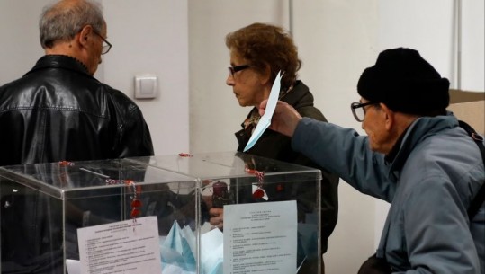 Zgjedhjet parlamentare të Serbisë/ Prishtina nuk lejon hapjen e qendrave të votimit në zonat e banuara me shumicë serbe në Kosovë