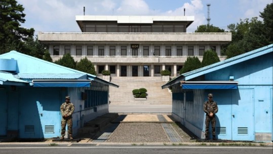 Koreja e Veriut anulon marrëveshjen ushtarake me Korenë e Jugut, zotohet të shtojë forcat në kufi