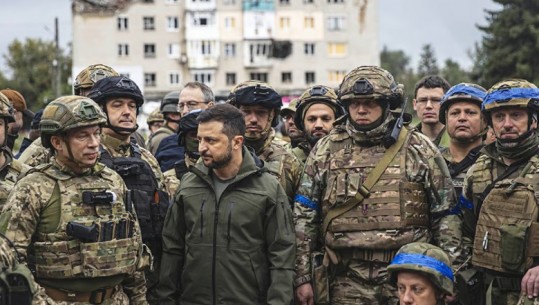 Zelenskyy: Ushtria e Ukrainës kërkon 500 mijë ushtarë shtesë 