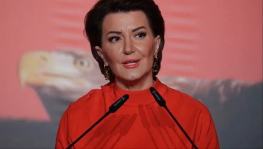 Parada e shqiptarëve në Tiranë, Atifete Jahjaga: Shekullin e 21 e kemi filluar me arritjen më të madhe, krijimin e shtetit të Kosovës