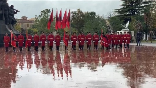 Dita e Pavarësisë, Vlora bëhet gati për ceremoninë e ngritjes së Flamurit! Dredha: Sot duhet të jemi të gjithë së bashku