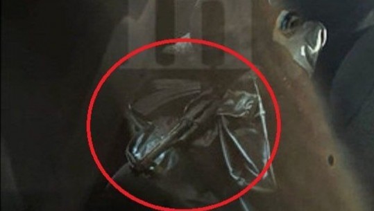 Zbulohet makina me kallashnikov e municione në Greqi, gjenden gjurmët e gishtërinjve të një shqiptari! I skeduar më parë për grabitje