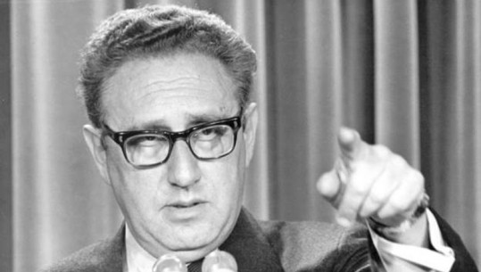 Gjigandi i politikës së jashtme amerikane vdiq në moshë 100-vjeçare, jeta e Kissinger dhe roli i tij në diplomacinë botërore
