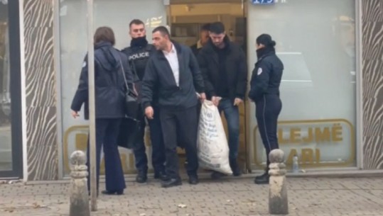 Grabitja e argjendarisë në Suharekë, policia bastis argjendarinë në Prishtinë! Pronari dyshohet se bashkëpunoi me grabitësit