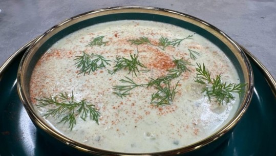 Supë kremoze me patate dhe me presh nga zonja Albana