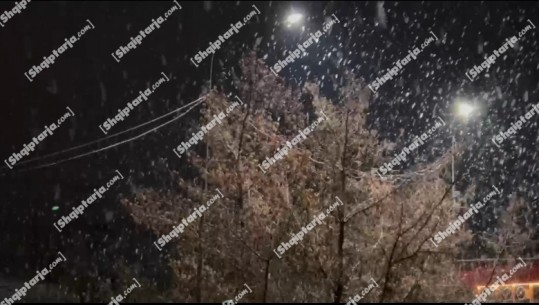 Nisin reshjet e borës në juglindje të vendit (VIDEO)