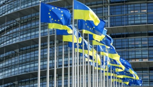 Çfarë duhet të bëjë Ukraina për ta mbajtur gjallë synimin për anëtarësim në BE?