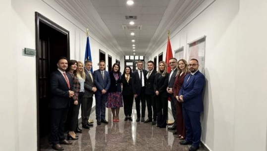 Vetting-u në drejtësi, delegacioni nga Kuvendi i Kosovës takim me KPA-në