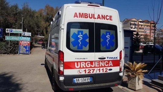 Aksident pranë një karburanti në Tiranë, 24 vjeçari përplas me makinë 3 adoleshentë 