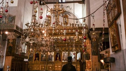 Patriarkana e Jeruzalemit anulon drekat dhe darkat e Krishtlindjeve: Paratë do të shkojnë në Gaza