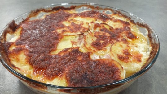 Tavë me patate, proshutë dhe djathë nga zonja Albana