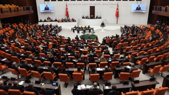 Parlamenti turk vazhdon diskutimin javën e ardhshme për anëtarësimin e Suedisë në NATO