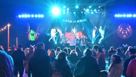 Atmosferë 'e zjarrtë' në Gjirokastër me ‘Rock Festival’! Kudret Alikaj: Dhjetori ishte i ftohtë, por aktivitetet e kanë bërë një muaj 'të nxehtë'