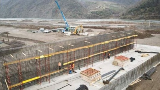Rama: Kanë nisur punimet në Lotin 3 dhe 4 për ndërtimin e autostradës ‘Elbasan-Qafë Thanë’