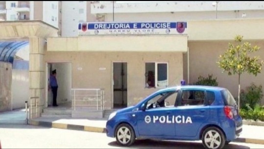 Tentoi të godasë me shkelm një person, pezullohet nga detyra polici në Vlorë