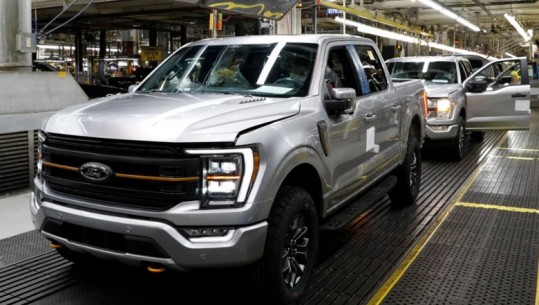 Probleme me bulonin që mund të shkaktojnë aksidente, Ford tërheq nga tregu mbi 110 mijë kamionçina të prodhuara 3 vitet e fundit