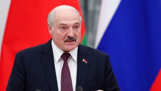 Presidenti i Bjellorusisë nënshkruan ligjin që i jep atij imunitet të përjetshëm nga ndjekja penale