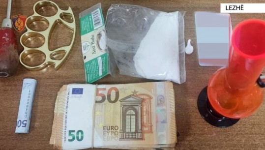  Arrestohet 33-vjeçari në Lezhë dhe vihet nën hetim 18-vjeçari në Mirditë! Sekuestrohen 80 gramë kokainë, 3500 € dhe doza kanabisi