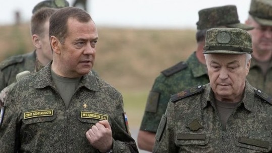 Ish-presidenti rus Medvedev kërcënon hapur: Do të përgjigjemi me armë bërthamore, nëse Kievi përdor raketat me rreze të gjatë veprimi