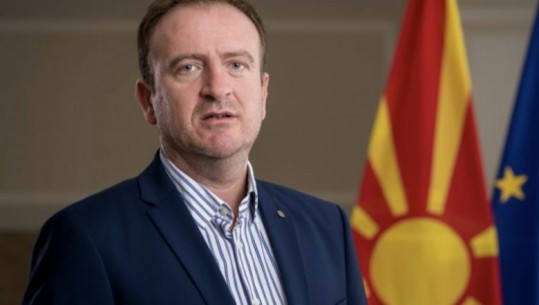 Arben Taravari nis “fshesën” te Aleanca për Shqiptarët, plan i fshehtë për të ndryshuar listën e deputetëve