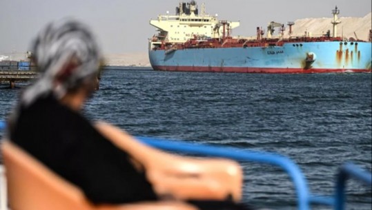 Katari pezullon dërgesat e gazit përmes Detit të Kuq