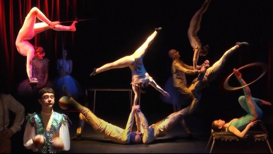 Trupa dhe ëndrra pezull, nën 'çatinë' e përkohshme të Cirkut artistët bëjnë të mundur të pabesueshmen! 