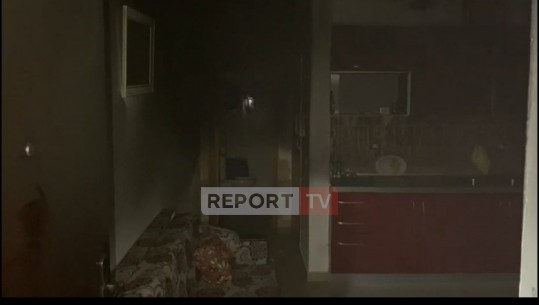 Zjarr në një apartament në katin e 9-të të një pallati në Fier, shpëton i moshuari