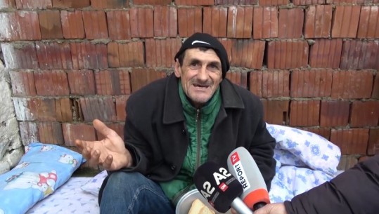 58-vjeçari invalid nga Dragoti i Tepelenës pa çati mbi kokë apel për ndihmë: Marr pension 7 mijë lek, s’mjafton për ilaçe! Kërkoj shtëpi