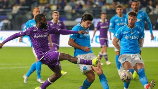 GOLAT/ Napoli mposht 3-0 Fiorentinën dhe shkon në finalen e Superkupës së Italisë