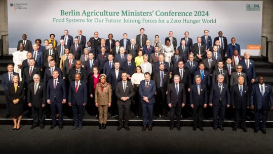 Ministrja Denaj në Forumin Global të ministrave të Bujqësisë në Berlin: Thellojmë dialogun agro-politik