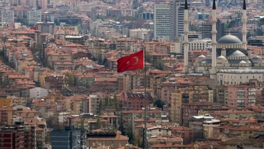 Ankaraja mohon planet për të dërguar emigrantë afrikanë nga Italia në Turqi