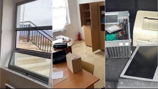VIDEO/ Theu arrestin e shtëpisë për të vjedhur një gjimnaz dhe një banesë, pranga 25-vjeçarit në Malësi të Madhe