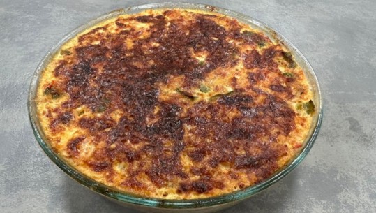 Musaka me patate dhe suxhuk nga zonja Albana
