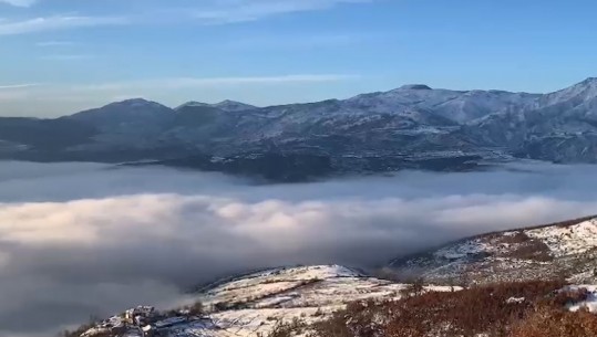 VIDEO/ Pamje fantastike nga Kukësi/ Mjegulla si tis i bardhë mbulon liqenin e Fierzës