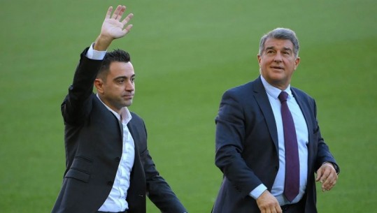 Humbja me pesë gola, Xavi jep lamtumirën: Ndjenja e të qenurit trajner i Barçës, mizore! Reagon edhe Laporta