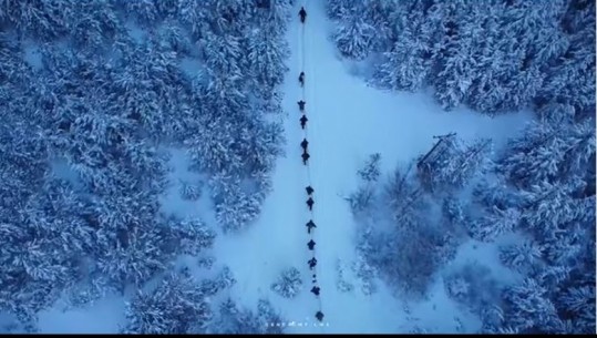 Valbona në dimër, shikoni pamjet fantastike me dron! Guidat lokale ju ndihmojnë të vizitoni malet e luginat mbresëlënëse 