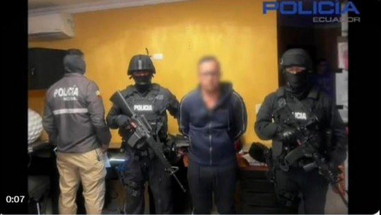 Banda kriminale drejtohej nga një shqiptar, policia e Ekuadorit reagon për megaoperacionin: Goditje e fortë ndaj trafikut të drogës