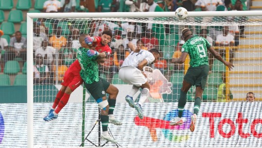 VIDEO/ 'Shqiponjat nisin fluturimin', Nigeria në finalen e Kupës së Afrikës! Kalon Afrikën e Jugut pas 120 minutave dhe penalltive